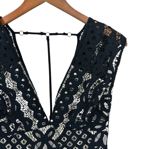 FREE PEOPLE Mini Dress Deep V Strappy Open Lined Sexy Lace Black - Picture 4 of 8